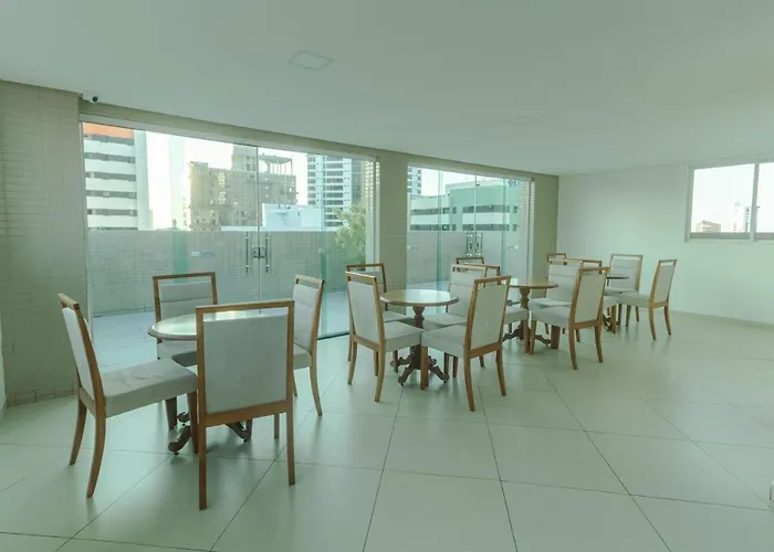 Condominio Residencial Lorenzo Di Credi Por Carpediem
